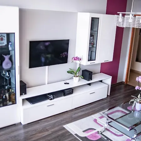Апартаменты Apartament Orchidea *